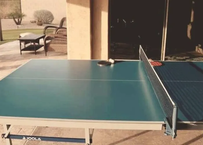 Phoenix With Heated Pool, Desert Views & Hot Tub